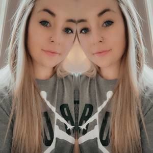 Meet your Posher, Lexi